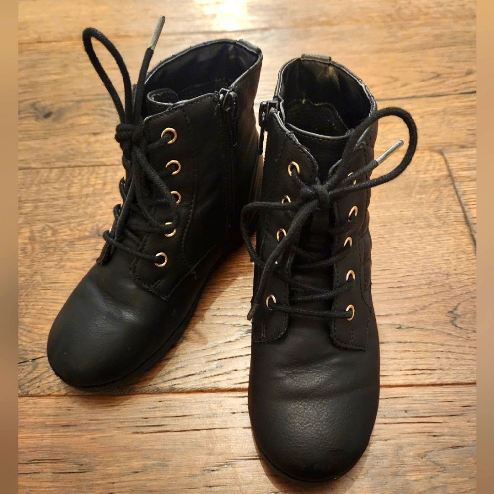 Toddler black boots